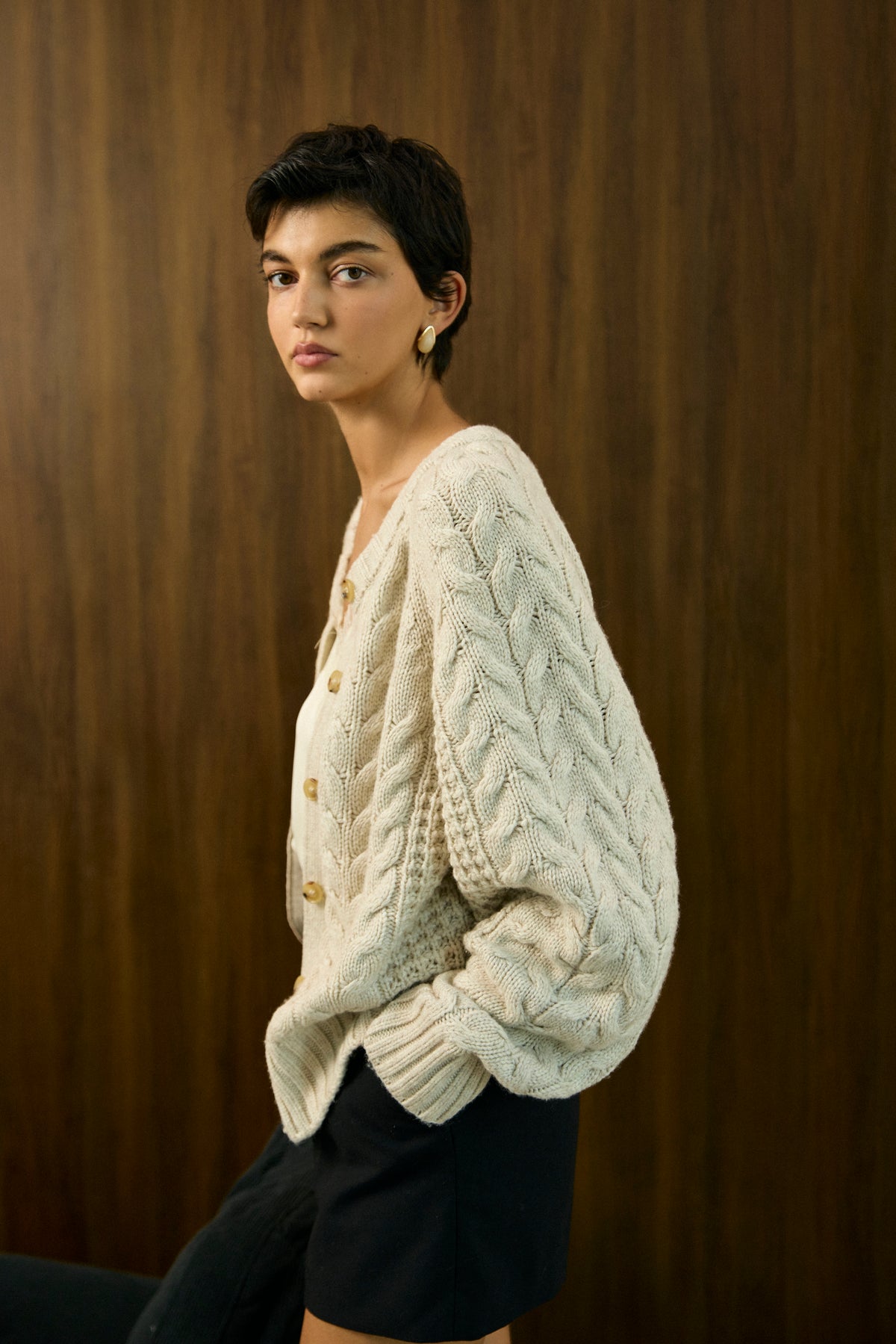 Oat Cable Knit Cardigan